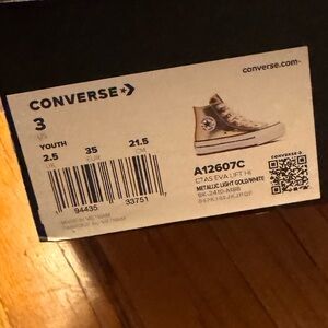 Converse Youth Sneakers in Brown